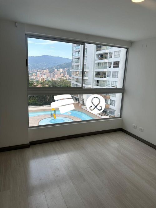 Apartamento de 3 alcobas en venta en Yarumito, La Estrella, 88 m² · foto 3 de 10
