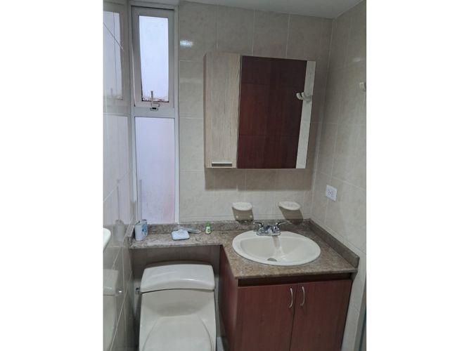 Apartamento de 3 alcobas en venta en Prados Del Limonar, Cali, 78 m² · foto 10 de 15