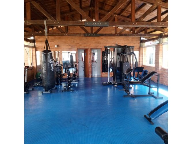 Apartamento de 3 alcobas en venta en Prados Del Limonar, Cali, 78 m² · foto 13 de 15