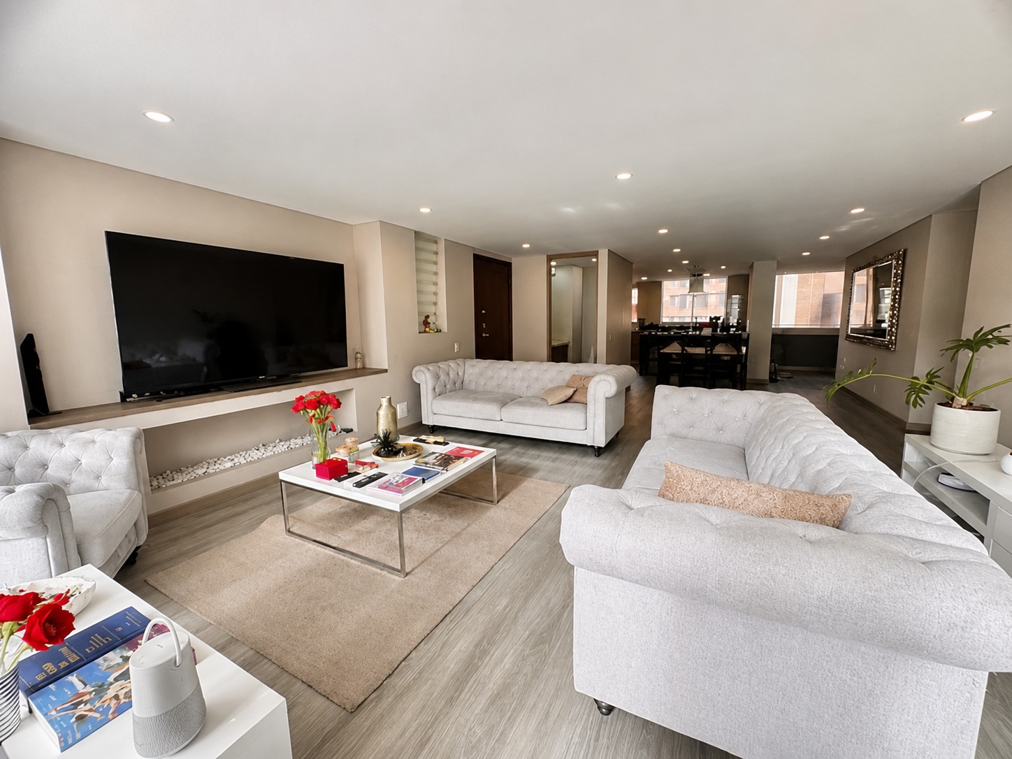 Apartamento en venta en Multicentro, Bogotá · foto 3 de 7