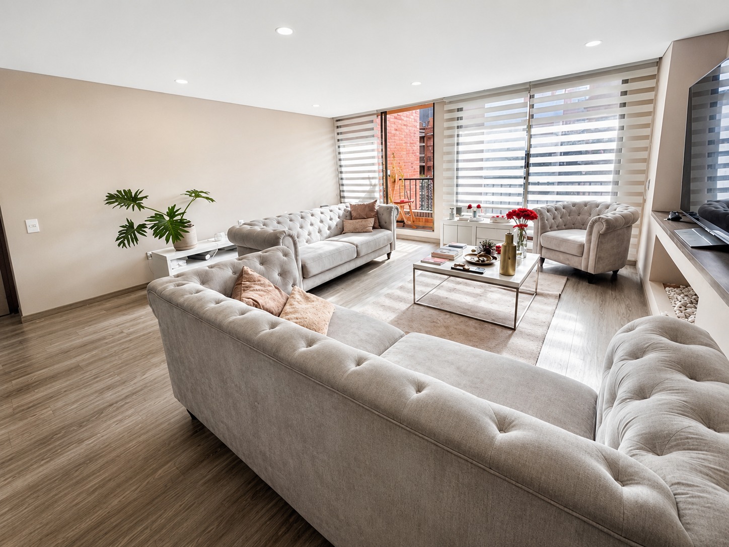 Apartamento en venta en Multicentro, Bogotá · foto 2 de 7