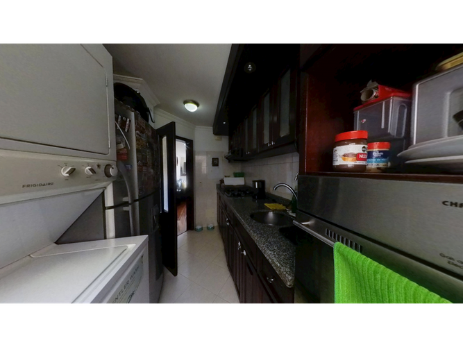 Apartamento de 3 alcobas en venta en Santa Paula, Bogotá, 77 m² · foto 4 de 11