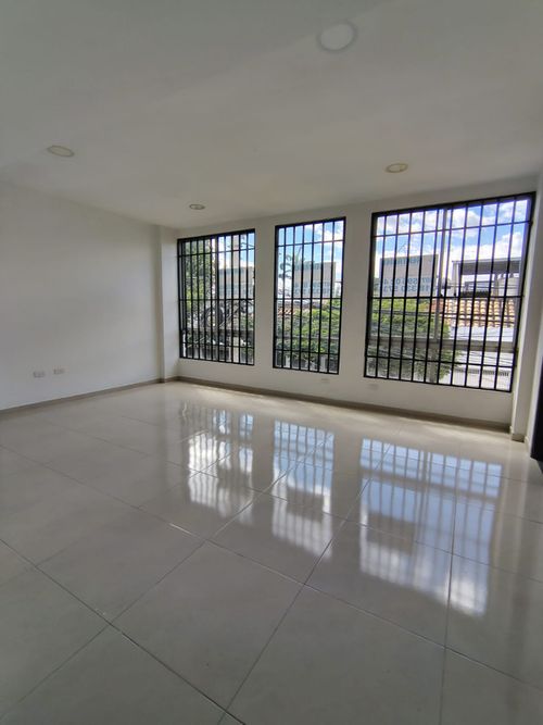 Local en arriendo en La Playa, Cúcuta, 25 m² · foto 3 de 8
