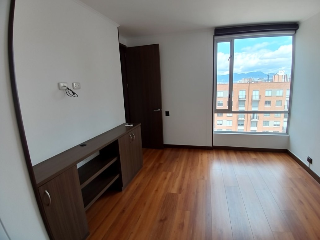 Apartamento en venta en Fontibon, Bogotá · foto 10 de 12