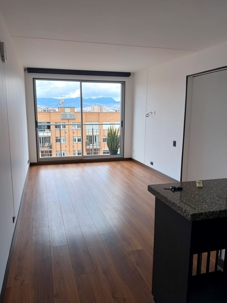 Apartamento en venta en Fontibon, Bogotá · foto 3 de 12