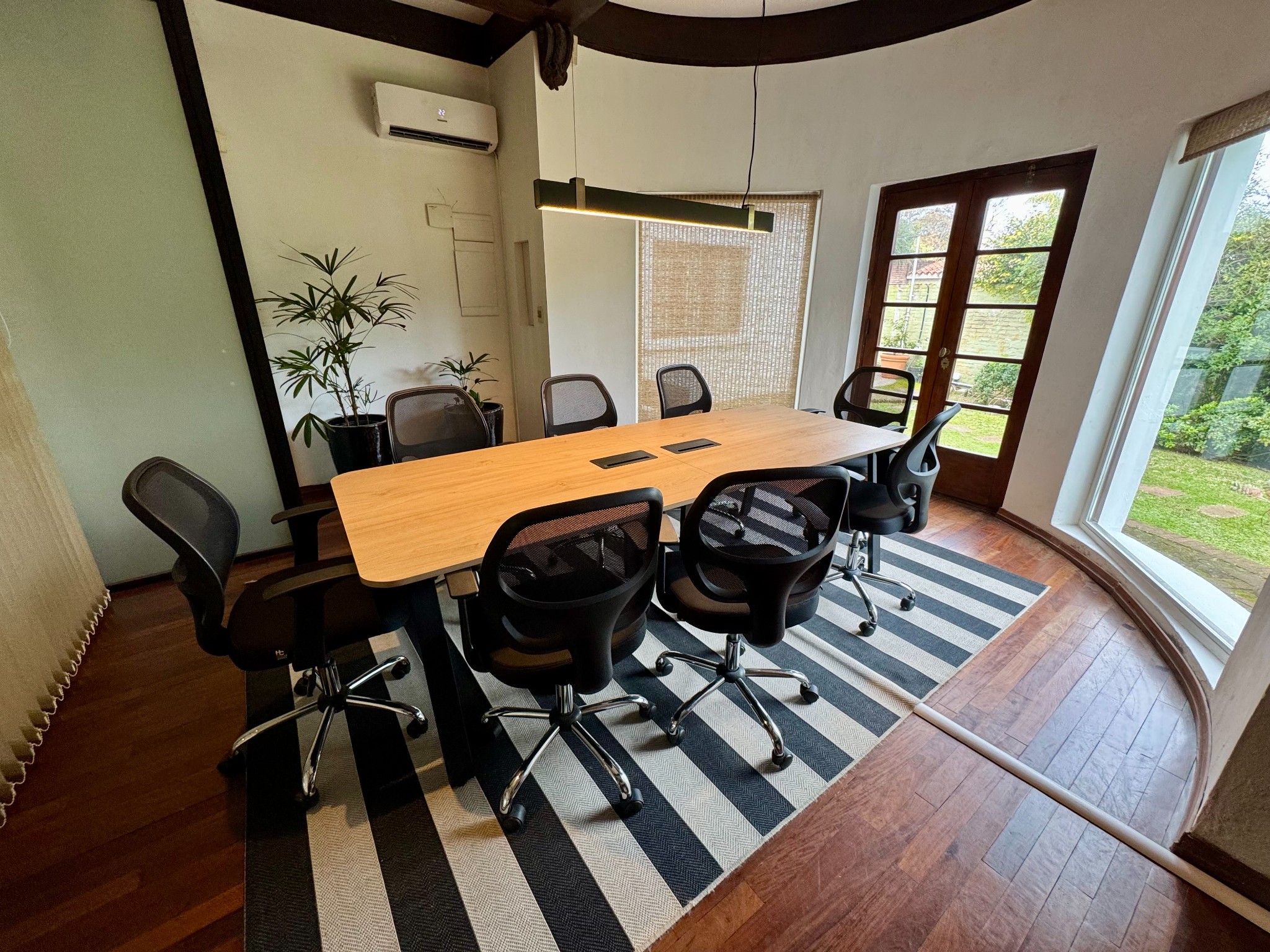 ALQUILER OFICINAS EN SCHROEDER HAUS CARRASCO · Foto 8