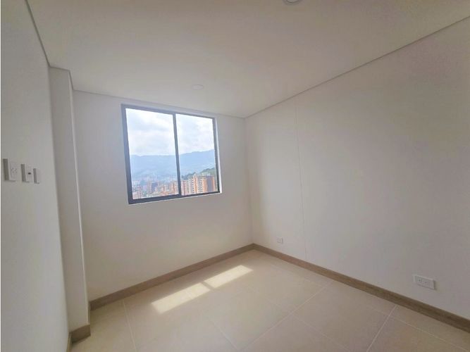 Apartamento de 3 alcobas en venta en La Cuenca, Envigado, 83 m² · foto 9 de 24