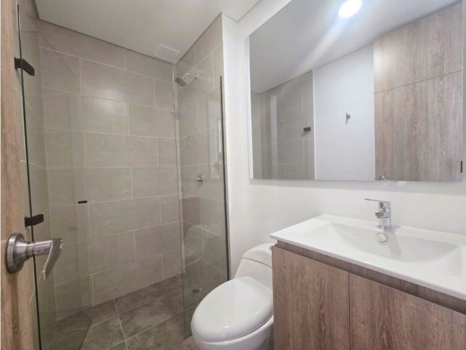 Apartamento de 3 alcobas en venta en La Cuenca, Envigado, 83 m² · foto 12 de 24