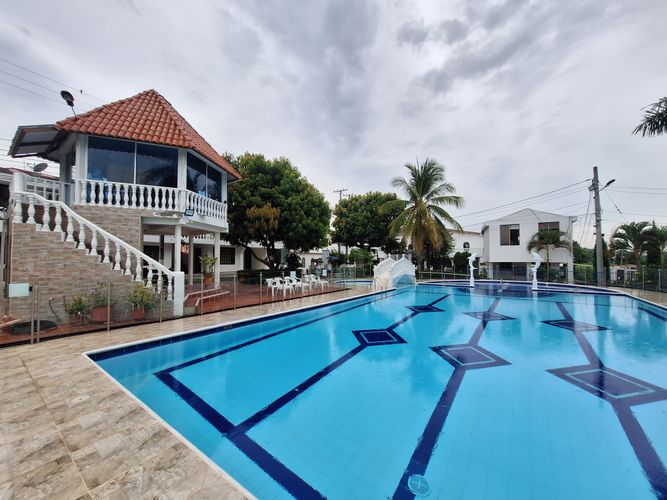 Casa de 4 alcobas en venta en Guabinal Plan, Girardot, 190 m² · foto 21 de 24