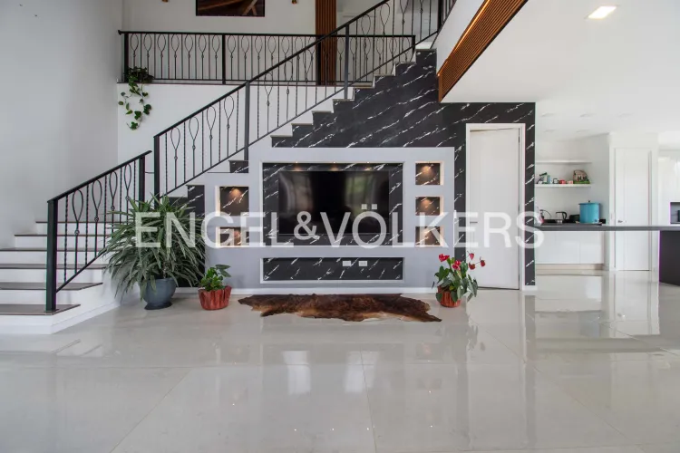 Casa de 6 alcobas en venta en Mampuesto, Rionegro, 625 m² · foto 4 de 24
