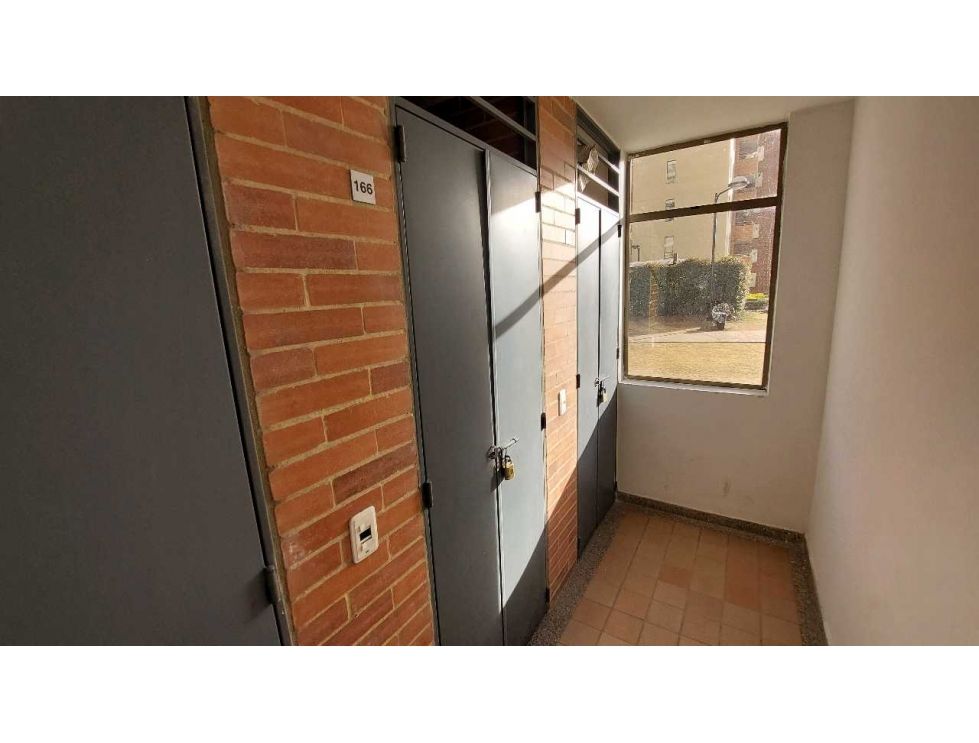 Apartamento en venta en Villas De Aranjuez, Bogotá · foto 23 de 24
