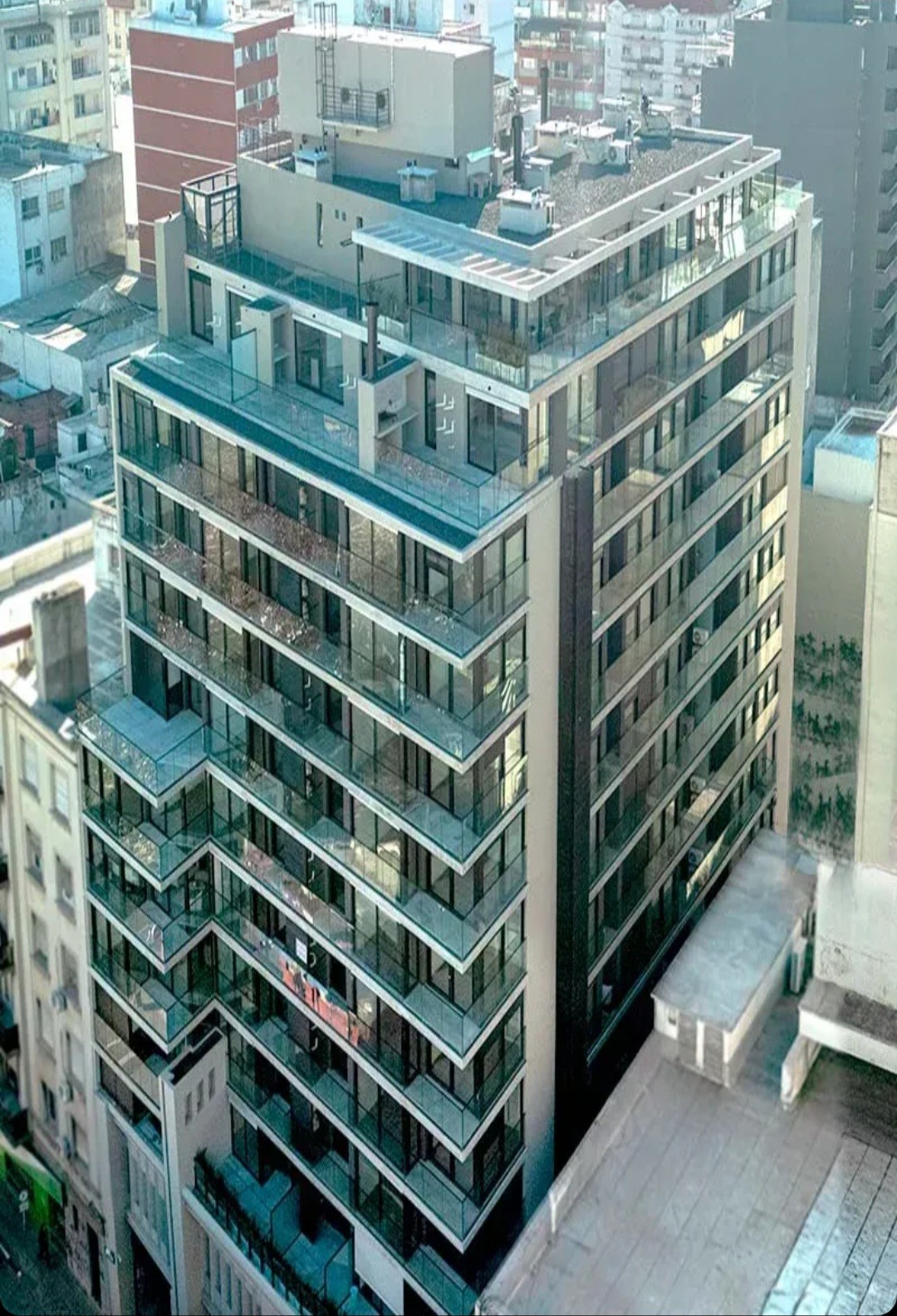 Exclusivo Apartamento a Estrenar de 2 Dormitorios con Garage y Amenities Premium en Javier Barrios Amorín, entre 18 de Julio y Colonia. · Foto 3