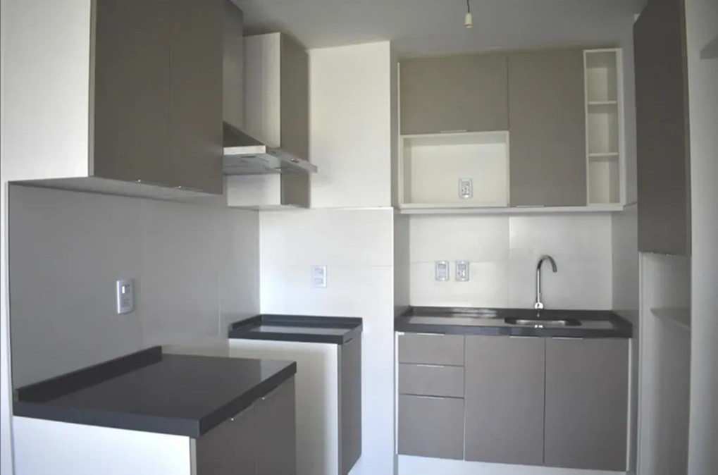ALQUILER EN EL CENTRO, EDIFICIO MODERNO,  1 DORMITORIO, PISO ALTO, AL FRENTE · Foto 5
