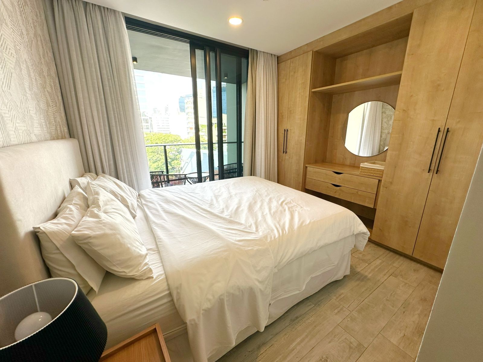 Alquiler de Departamento Amoblado de 1 Dormitorio: Confort y Estilo en Ubicación Privilegiada — foto 3