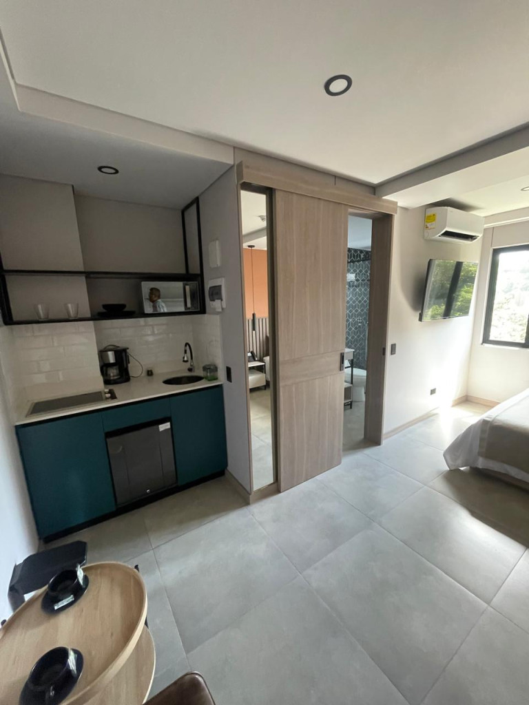 Apartaestudio en venta en Laureles, Medellín 3