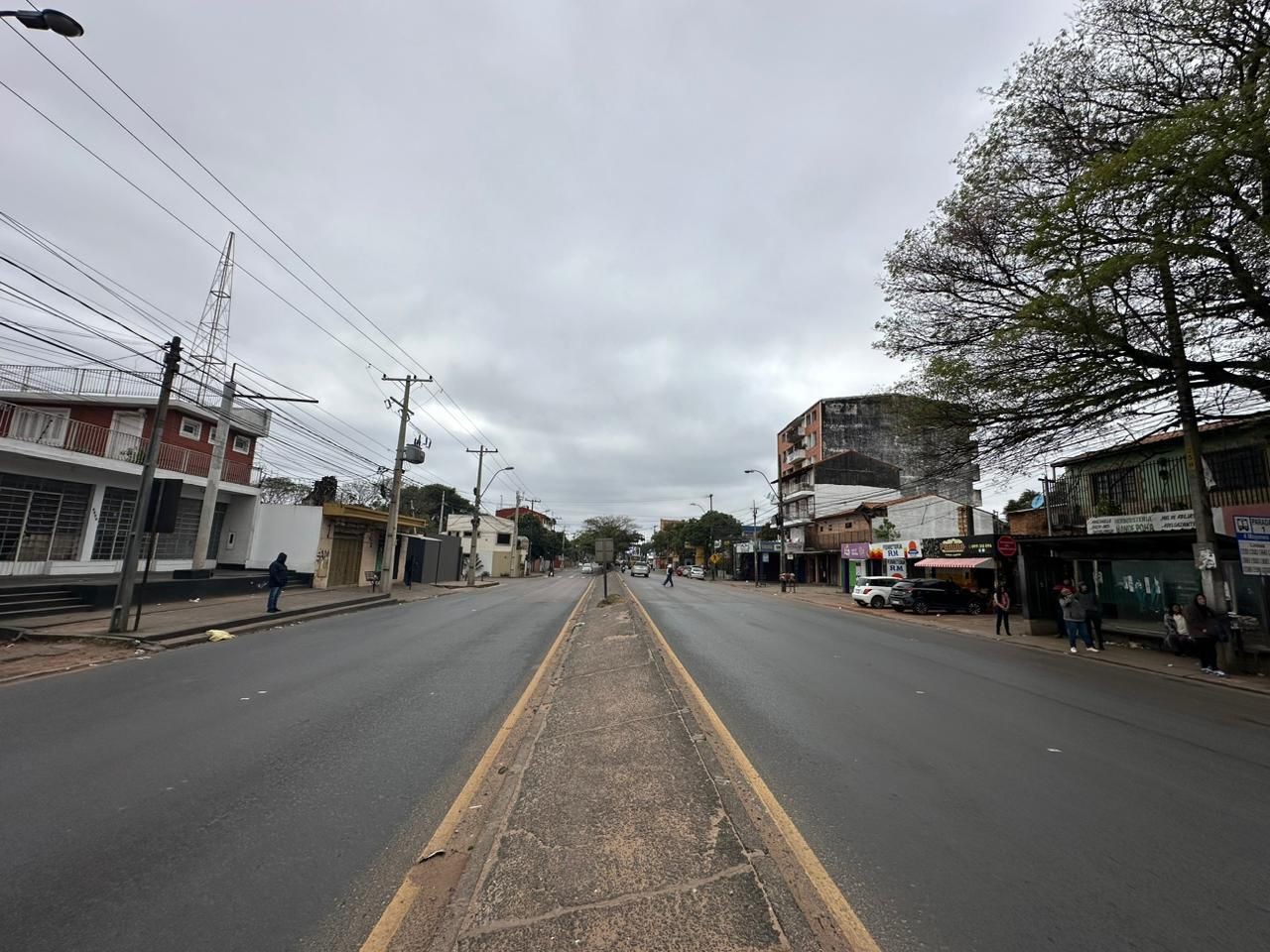 ¡Oportunidad Única! 4 Lotes en Venta sobre la Prestigiosa Av. Defensores del Chaco, Asunción. — foto 2