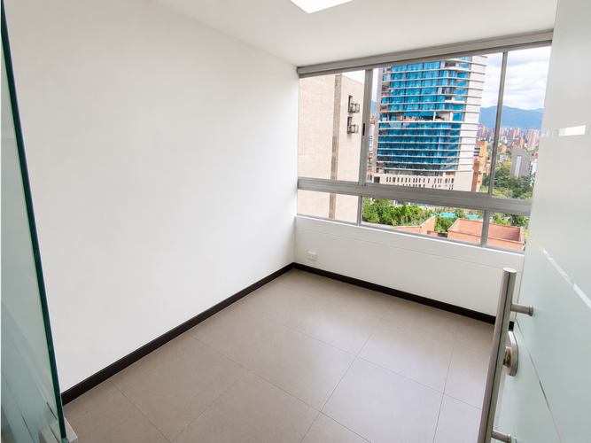 Oficina en arriendo en San Diego, Medellín, 46 m² · foto 13 de 16