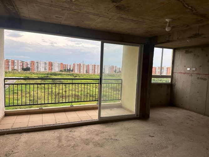 Apartamento de 2 alcobas en venta en Valle Del Lili, Cali, 64 m² · foto 1 de 12