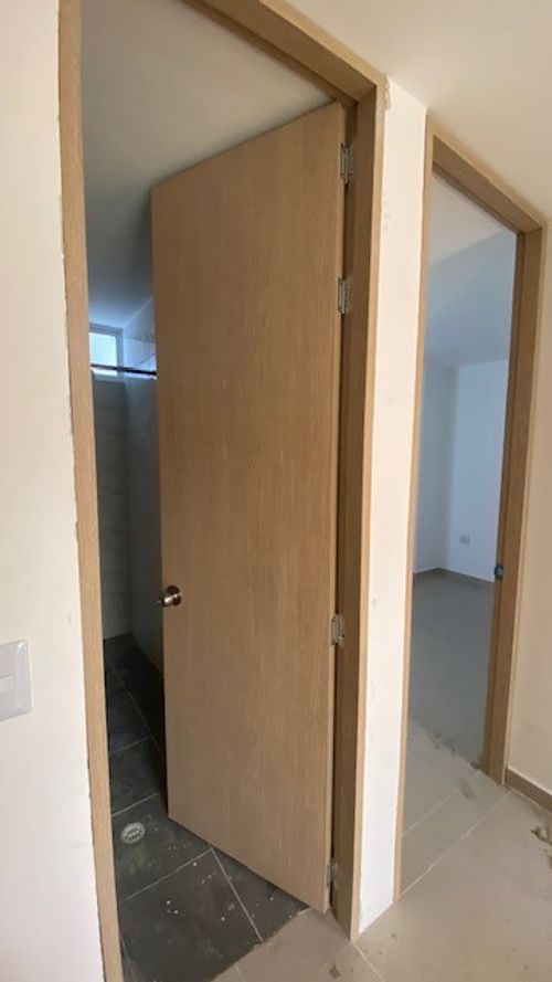Apartamento de 3 alcobas en venta en El Poblado, Girón, 57 m² · foto 15 de 16