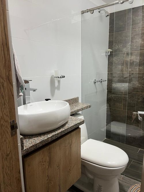 Apartamento de 3 alcobas en venta en Cr. La Maravilla, Girardot, 52 m² · foto 9 de 15
