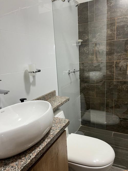 Apartamento de 3 alcobas en venta en Cr. La Maravilla, Girardot, 52 m² · foto 10 de 15