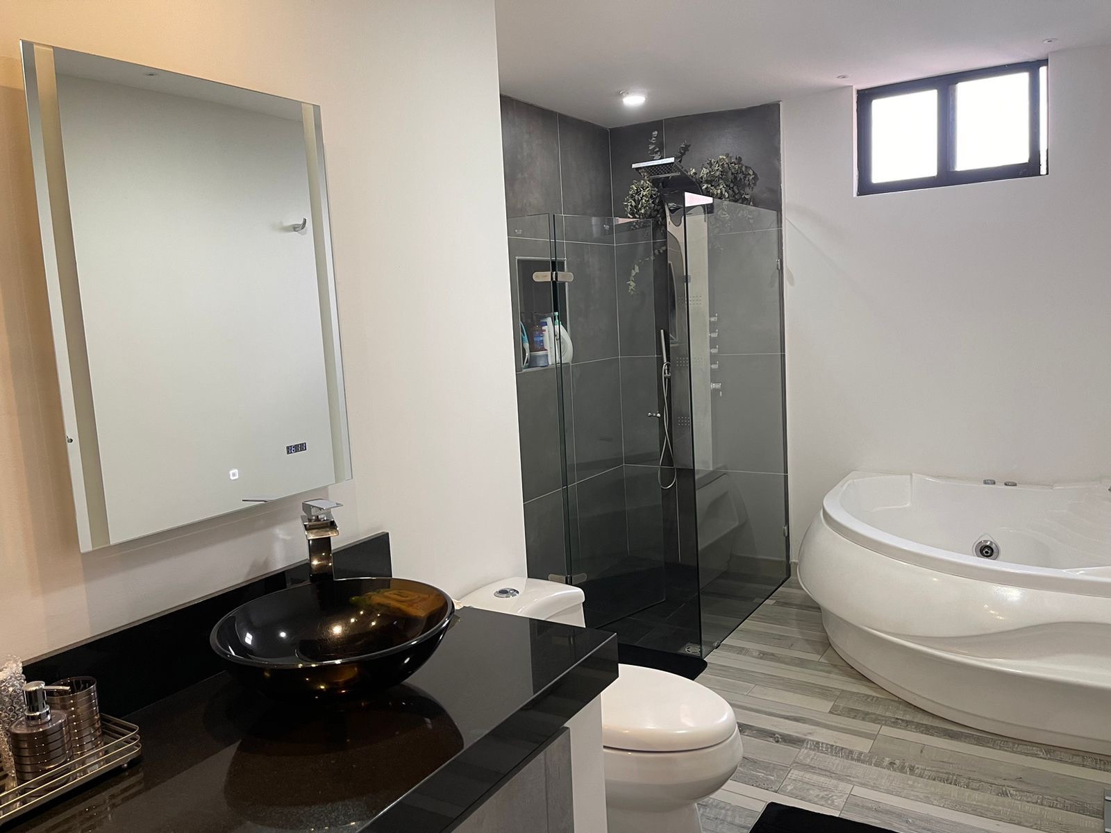 Apartamento en venta en La Arboleda, Cali · foto 9 de 23