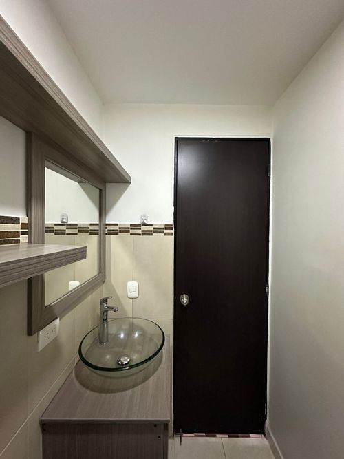 Apartamento de 3 alcobas en venta en Santa Anita, Cali, 67 m² · foto 7 de 24