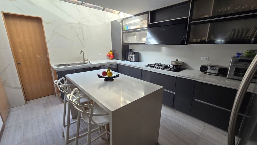 Casa en venta en Gratamira, Bogotá · foto 7 de 13