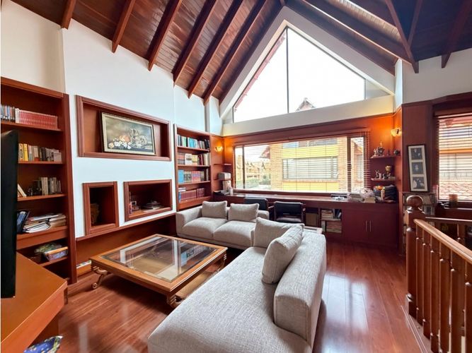 Casa de 4 alcobas en venta en San Jose De Los Nogales, Chía, 305 m² · foto 8 de 21