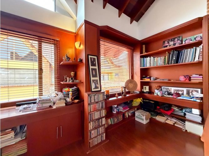 Casa de 4 alcobas en venta en San Jose De Los Nogales, Chía, 305 m² · foto 10 de 21