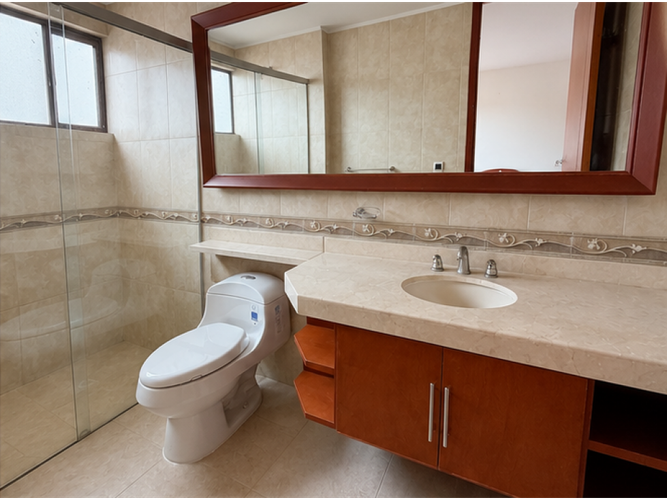 Casa de 4 alcobas en venta en San Jose De Los Nogales, Chía, 305 m² · foto 15 de 21