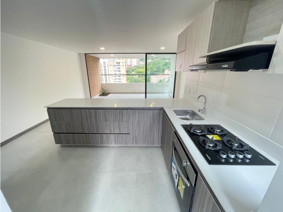 Apartamento en venta en El Salado, Envigado · foto 2 de 18