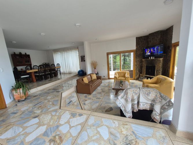 Casa de 3 alcobas en venta en Escobero, Envigado, 425 m² · foto 11 de 24