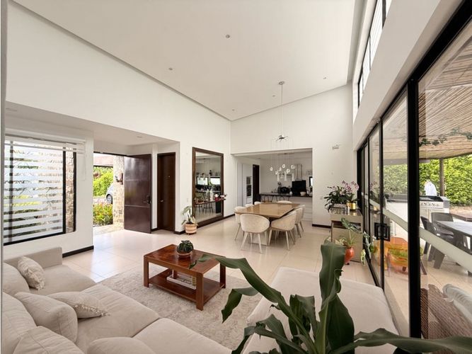 Casa de 4 alcobas en venta en Cn. Germania, Armenia, 302 m² · foto 12 de 24