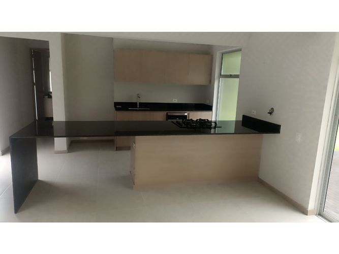 Finca en arriendo en Los Salados, El Retiro, 220 m² · foto 8 de 20
