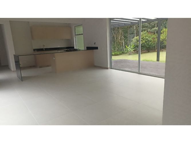 Finca en arriendo en Los Salados, El Retiro, 220 m² · foto 9 de 20