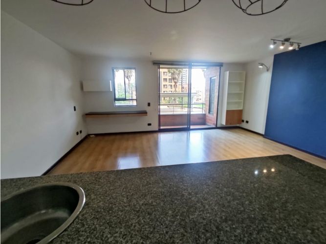 Apartaestudio en arriendo en Transversal Superior, Medellín, 70 m² · foto 14 de 24