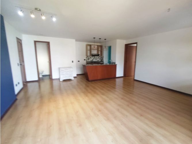 Apartaestudio en arriendo en Transversal Superior, Medellín, 70 m² · foto 22 de 24