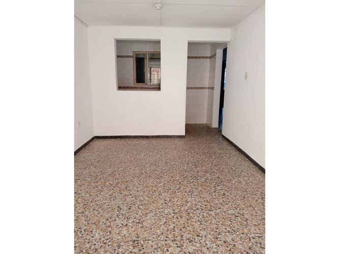 Casa de 8 alcobas en venta en Porvenir, Madrid, 96 m² · foto 3 de 24