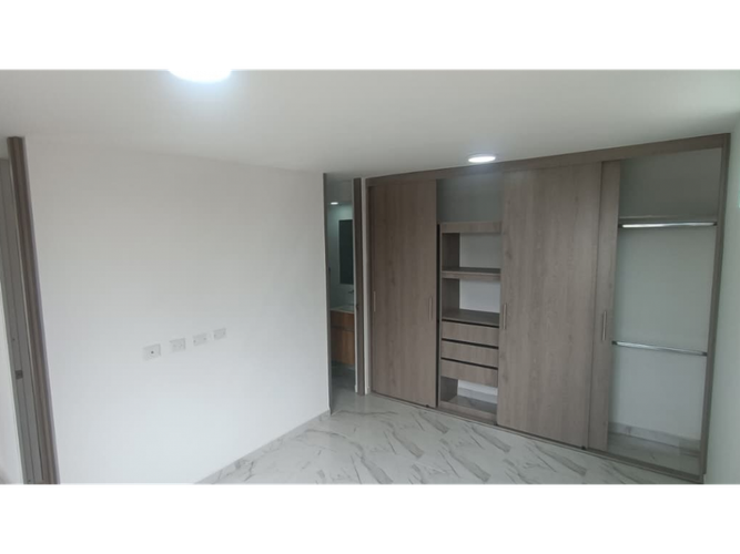 Apartamento en venta en Praderas De Mosquera, Mosquera · foto 7 de 24