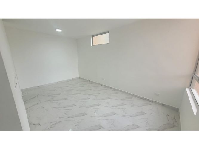Apartamento en venta en Praderas De Mosquera, Mosquera · foto 9 de 24