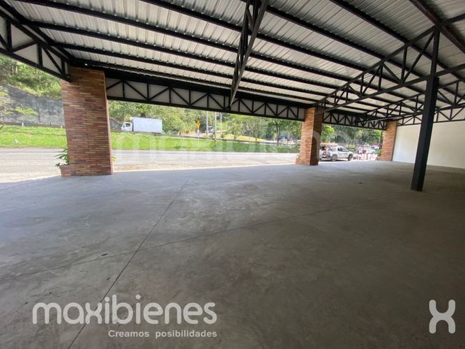 Local en arriendo en Portachuelo, Copacabana, 40 m² · foto 5 de 7