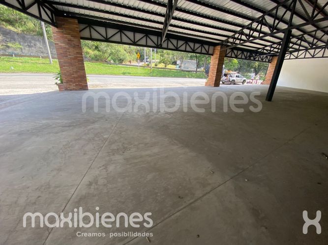 Local en arriendo en Portachuelo, Copacabana, 40 m² · foto 6 de 7