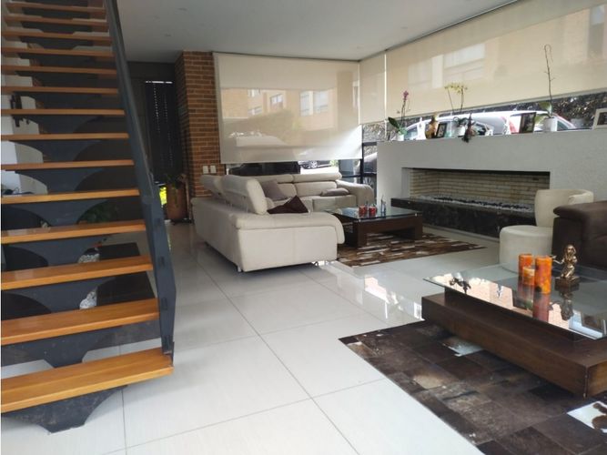 Casa de 4 alcobas en venta en Bojaca, Chía, 229 m² · foto 5 de 24
