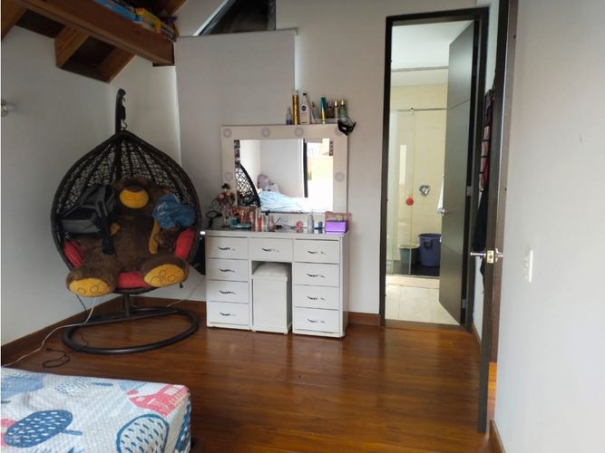 Casa de 4 alcobas en venta en Bojaca, Chía, 229 m² · foto 13 de 24