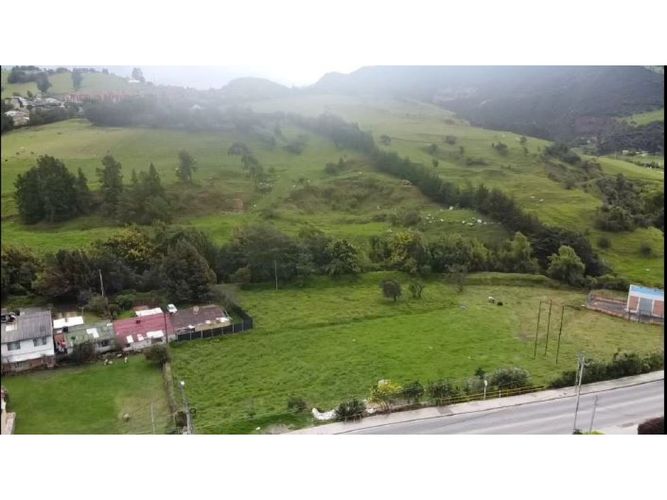 Lote en venta en La Portada, La Calera, 3497 m² · foto 10 de 13