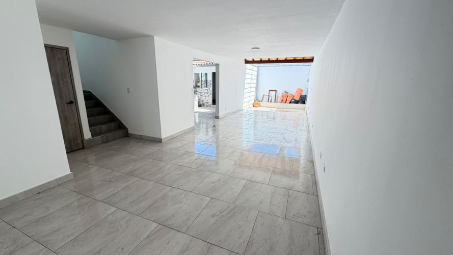 Casa de 3 alcobas en venta en San Rafael, Los Patios, 206 m² · foto 2 de 14