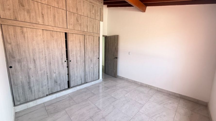 Casa de 3 alcobas en venta en San Rafael, Los Patios, 206 m² · foto 6 de 14