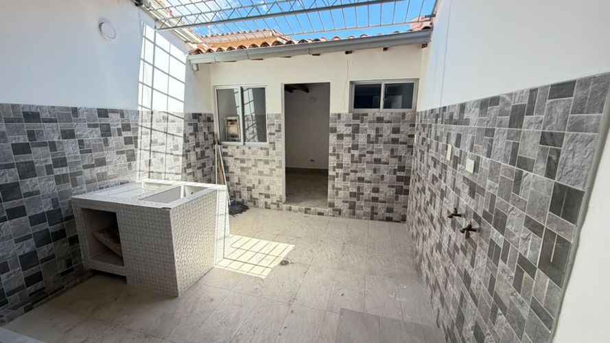Casa de 3 alcobas en venta en San Rafael, Los Patios, 206 m² · foto 11 de 14