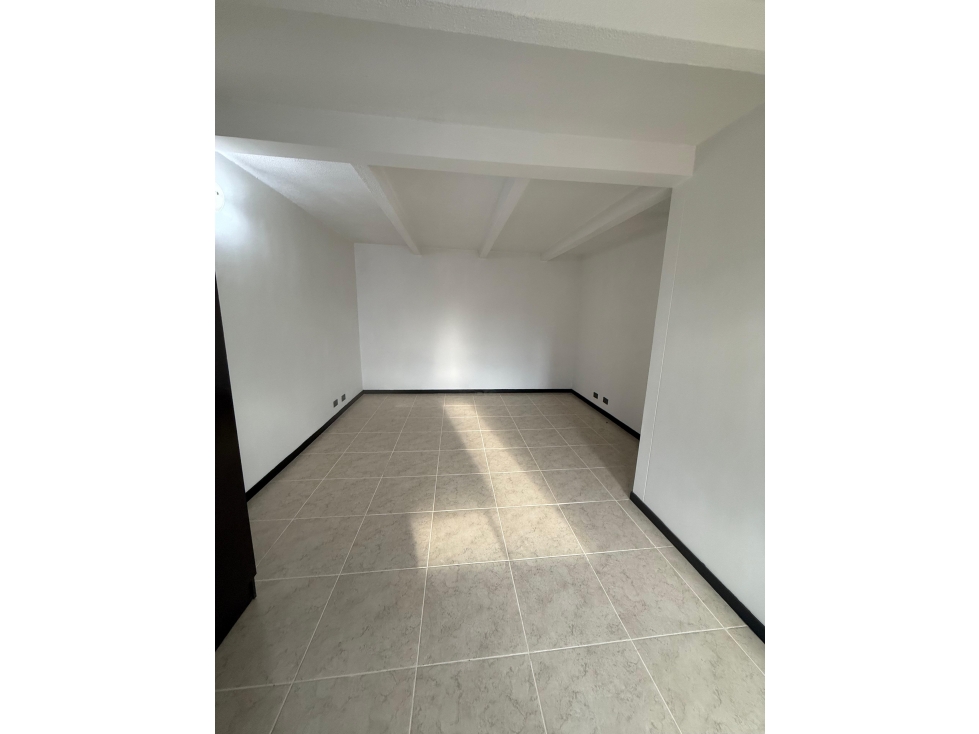 Apartamento en venta en Los colores, Medellín 4